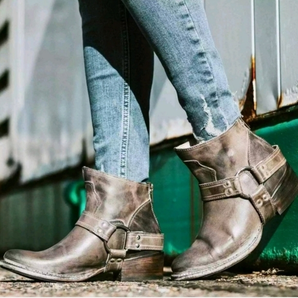 freebird Shoes - FREEBIRD STORES SANTIAGO MOTO LEATHER HARNESS BOOTS 7